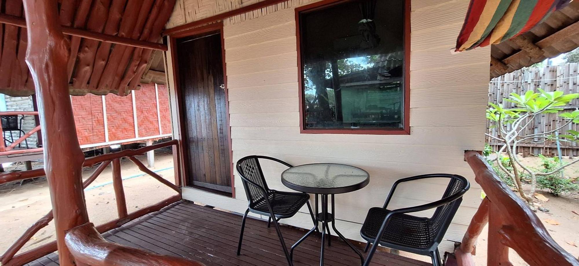 Breizh Cape Beach Bungalows Ko Lanta Eksteriør billede