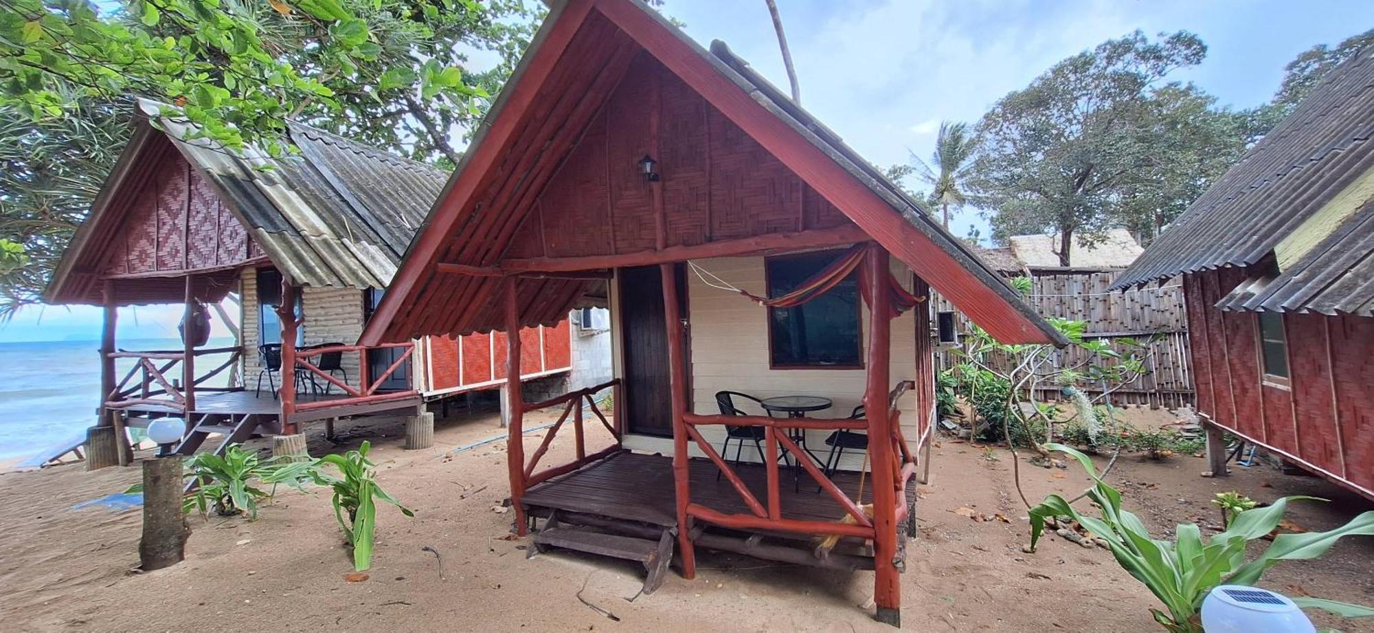 Breizh Cape Beach Bungalows Ko Lanta Værelse billede