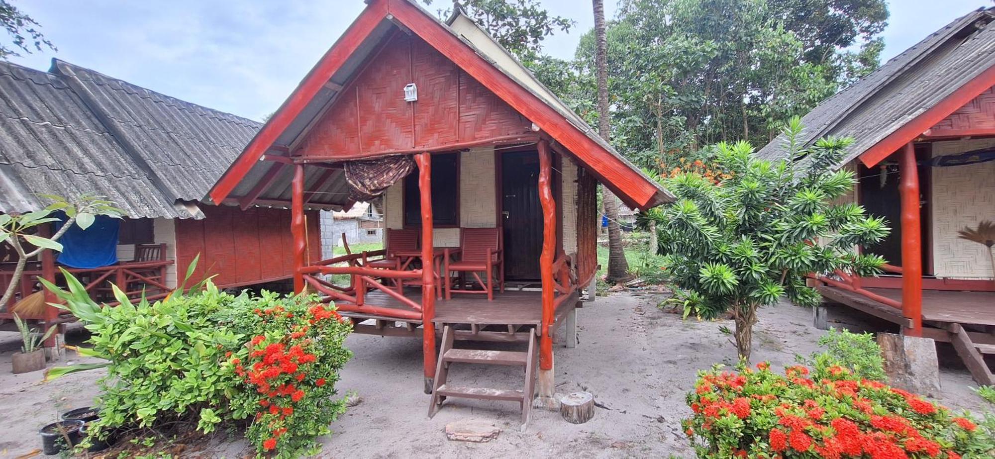 Breizh Cape Beach Bungalows Ko Lanta Værelse billede