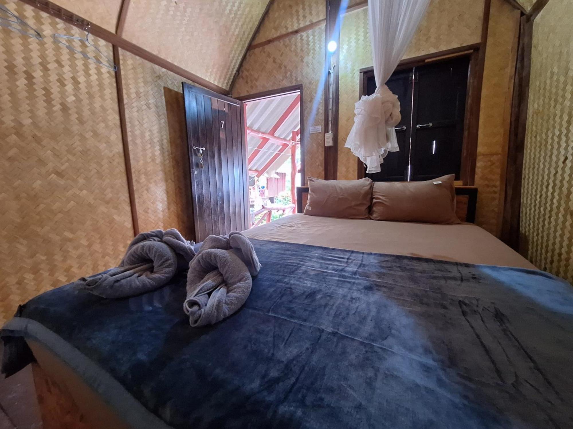 Breizh Cape Beach Bungalows Ko Lanta Eksteriør billede
