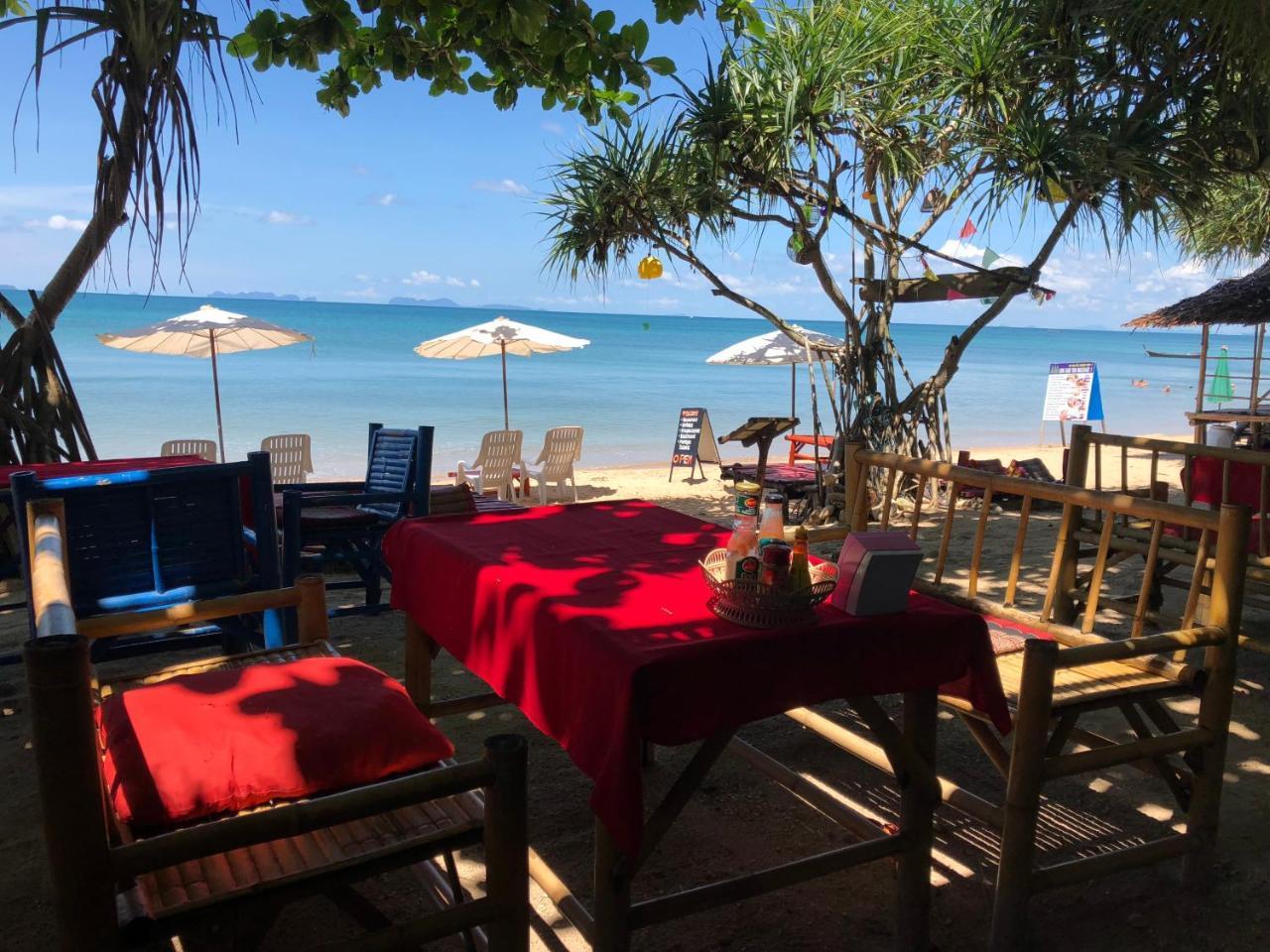 Breizh Cape Beach Bungalows Ko Lanta Eksteriør billede